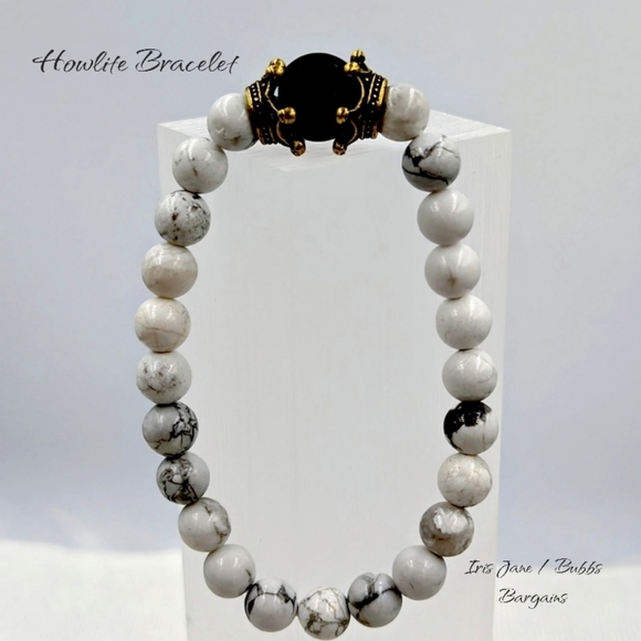 Other - Howlite Crown Bracelet - 8mm Unisex